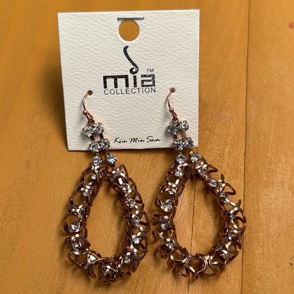 Mia Collection Rose Gold Diamond Gem Chain Link Dangle Oval Earrings Costume - Picture 1 of 4